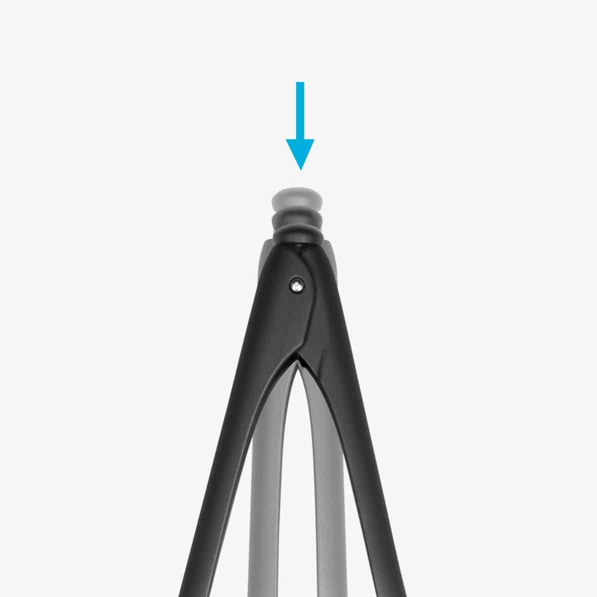 Dreamfarm Clongs Lite Click-Lock Tongs That Keep Benches Clean