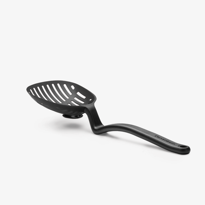 Dreamfarm Lestrain Scoop Strainer with Built-In Drip Catcher